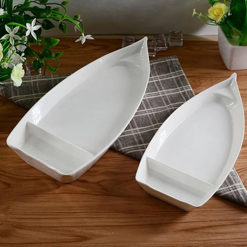 

20pcs/lot A5 Melamine Dinnerware Dinner Plate 26*12.3*3.1cm Boat Ship Shape Plate Western Restaurant Tableware ZA4499