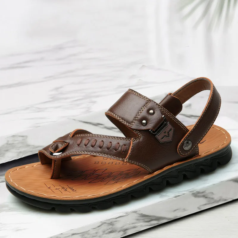 

2018 summer new men's sandals casual breathable beach shoes fashion sandals and slippers youth soft bottom shoes tide