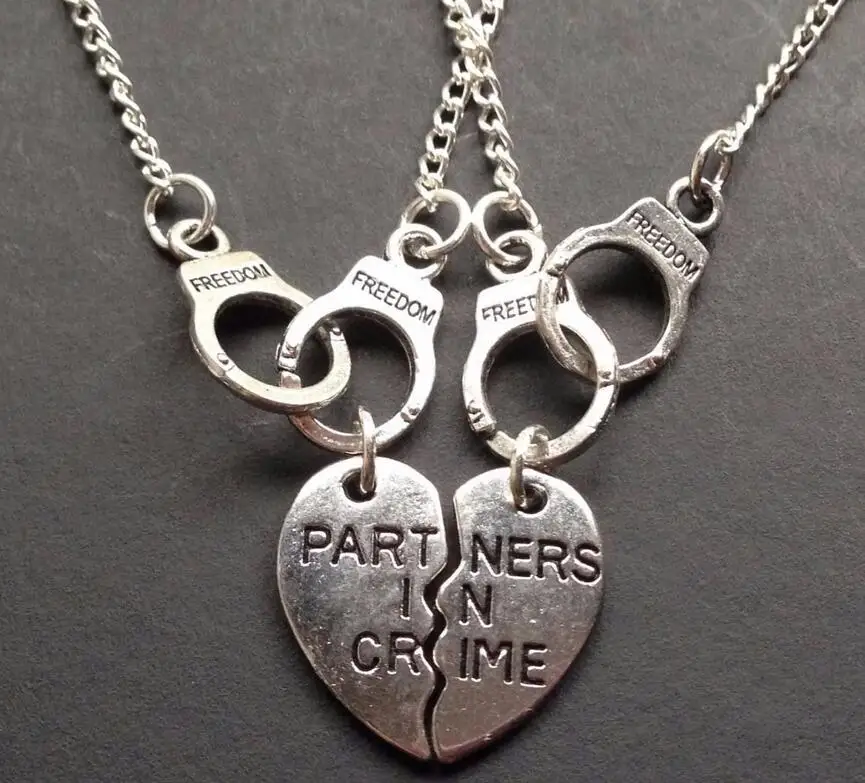 Partners In Crime Necklaces Pendant Vintage Silver Charm Choker Partners In Crime Necklaces Pendant Vintage Silver Charm Choker Collar Hearts Squad Handcuffs Women Jewelry Gifts Z110 From