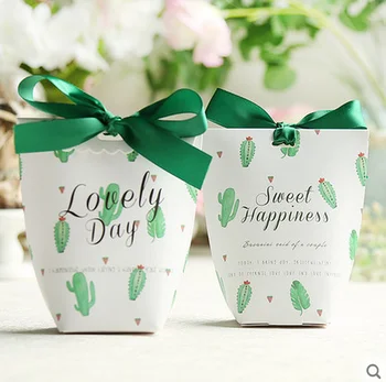 

50 Pcs European Style Floral Wedding Favors Candy Boxes Bomboniera Sachet Party Gift Box Paper Candy Gift Bags Giveaways Box
