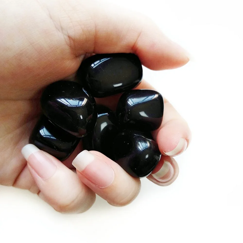 tumbled obsidian detail-01