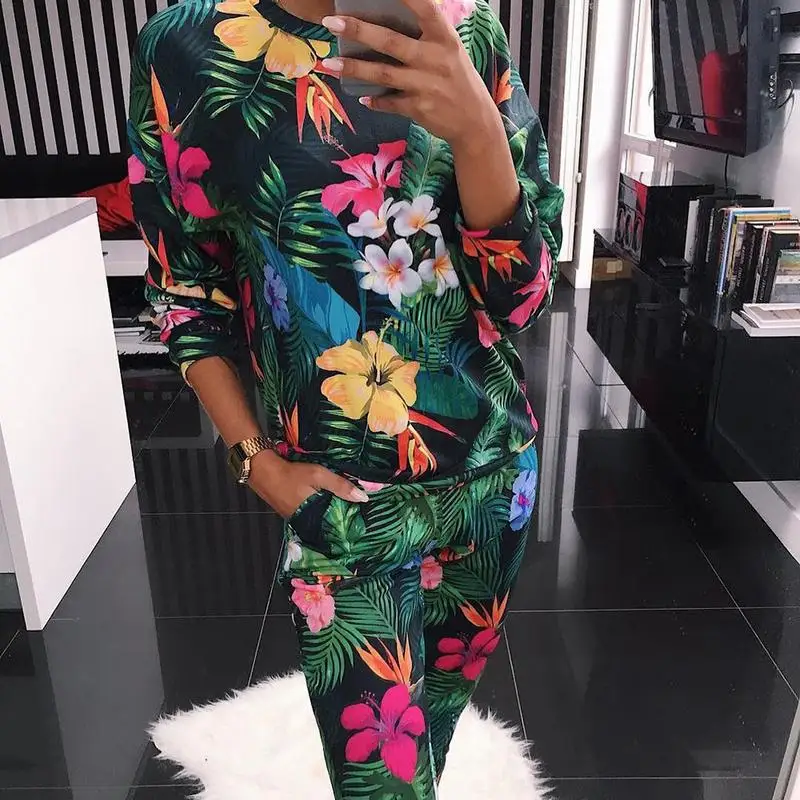 2018 جديد المرأة رياضية عارضة ازياء للنساء الخريف الإناث الرياضية الدعاوى البلوز بدل رجالي اثنين من قطعة مجموعة الملابس الرياضية