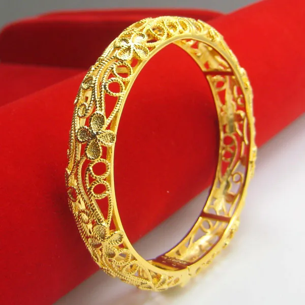 

Hollow Out Dubai Golden Bangle Bracelet for Women
