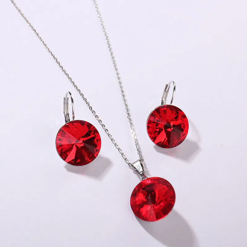 Ms Betti bridal jewelry set with rivoli crystal from Swarovski09