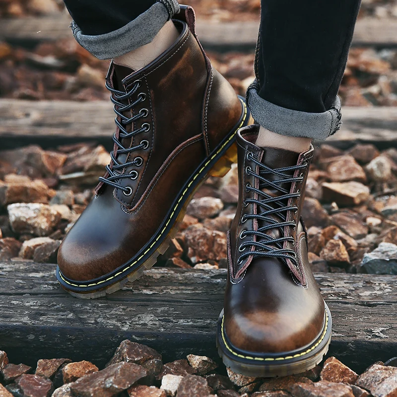 

2019 Men Casual Boots Shoes Autumn Winter Couple Waterproof Fashion Men's Martin Boots Men Ankle Snow High Top Man Boots Big Sz