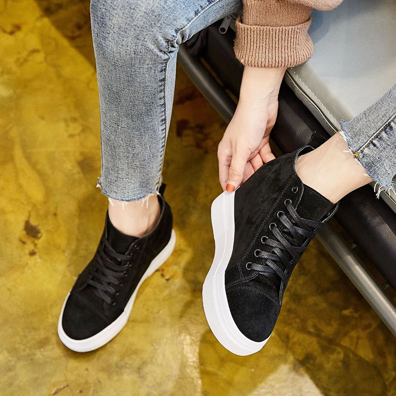 Women's Chunky Sneakers 2019 Winter Genuine Leather Hidden Heels Shoes Warm Plush Platform Sneakers Shoes For Woman Autumn Shoe
