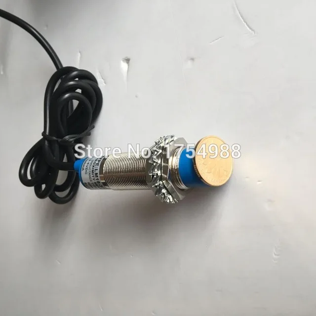 Room-escape-game-props-one-metal-sensor-prop-one-metallic-object-close-to-sensor-to-unlock.jpg_640x640