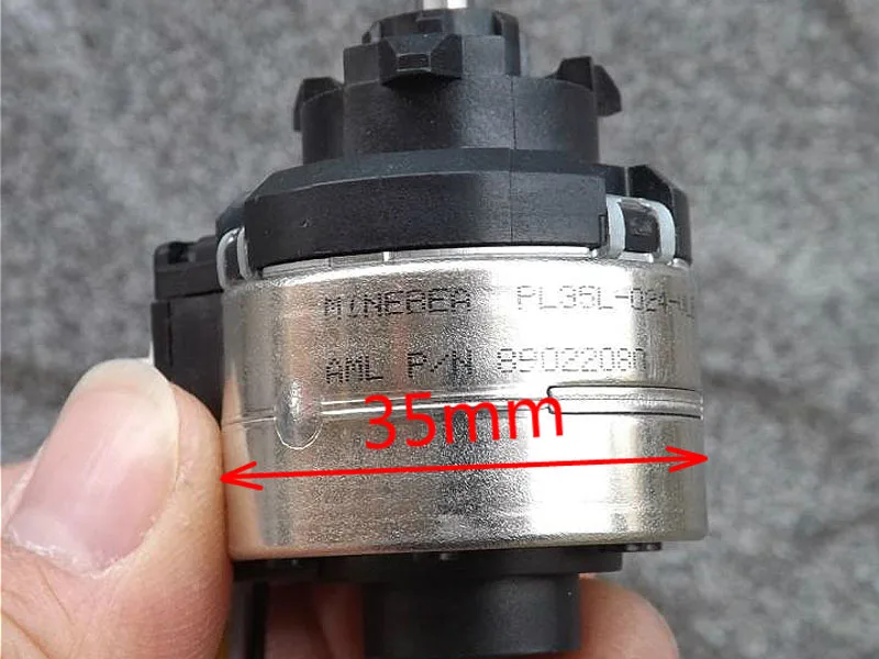 

Itinerary 10mm Current 0.5A Micro Electric telescopic rod , Positioning screw pusher motor stepper motor