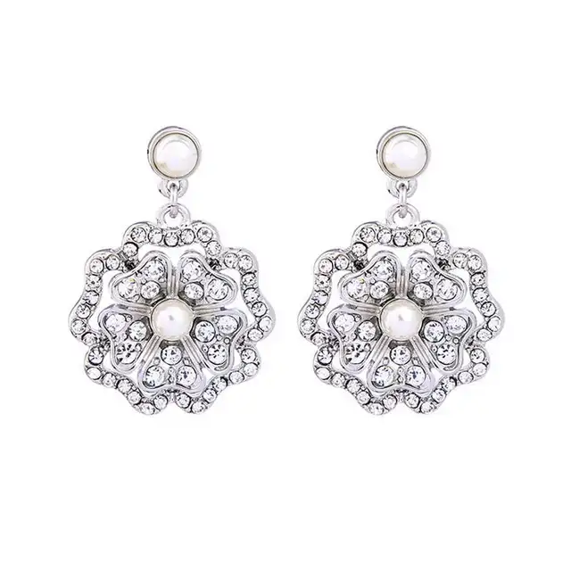Cream Pearl Centre Pave Crystal Flower Statement Earrings 2017 New Cream Pearl Centre Pave Crystal Flower Statement Earrings 2017 New Silver Plated Fall Wedding Jewelry E3199