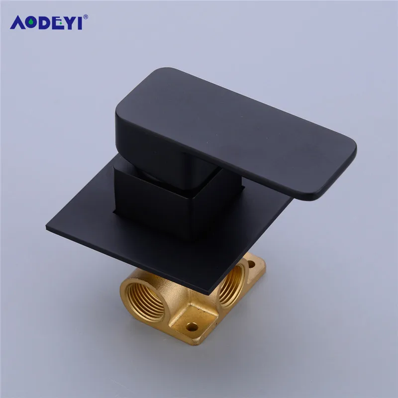 HTB1U14HrDdYBeNkSmLyq6xfnVXaL