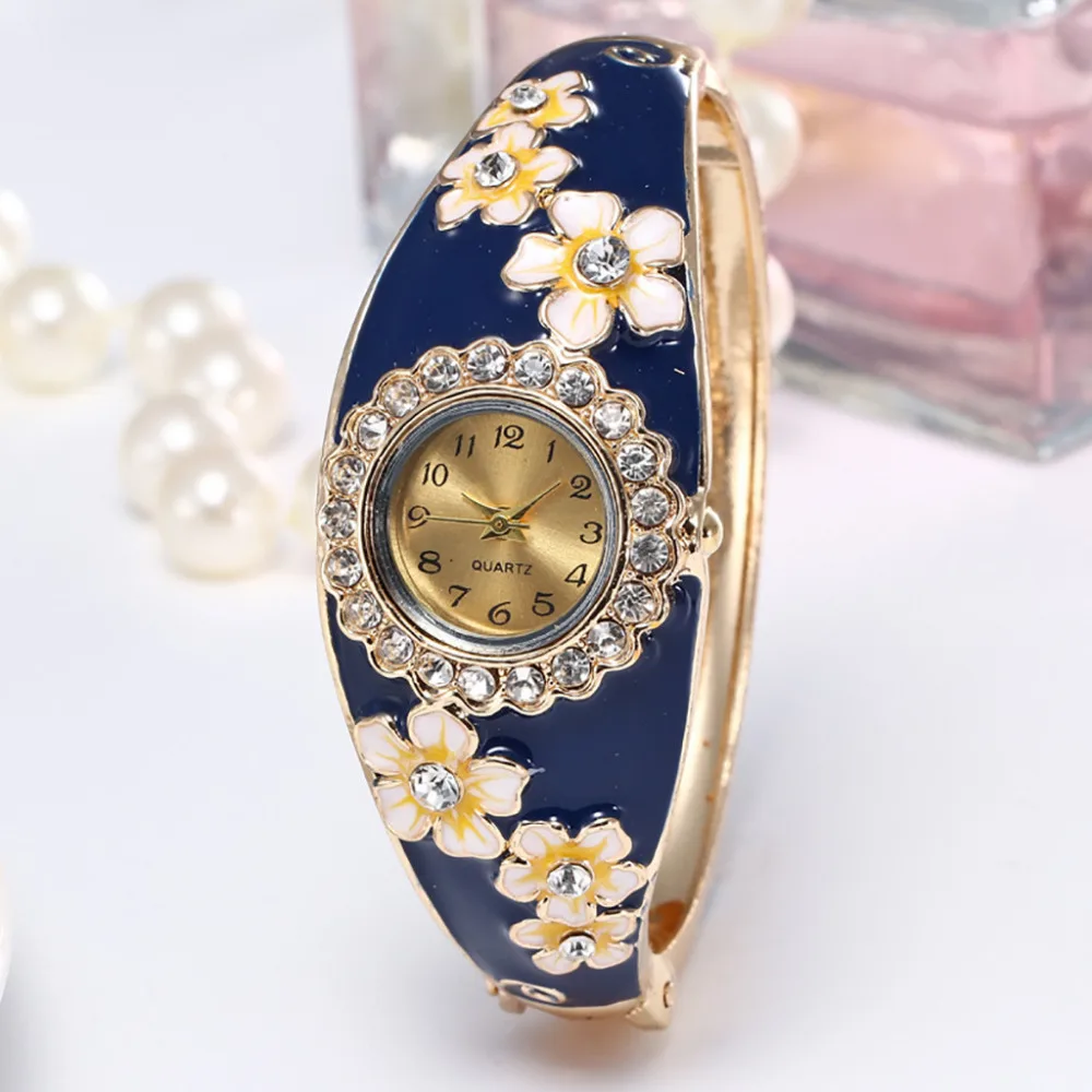 

Fashion Ladies Watches Diamond Bracelet Watch Analog Quartz Wrist Watch Women Alloy Pattern Band small dial relogio feminino B30