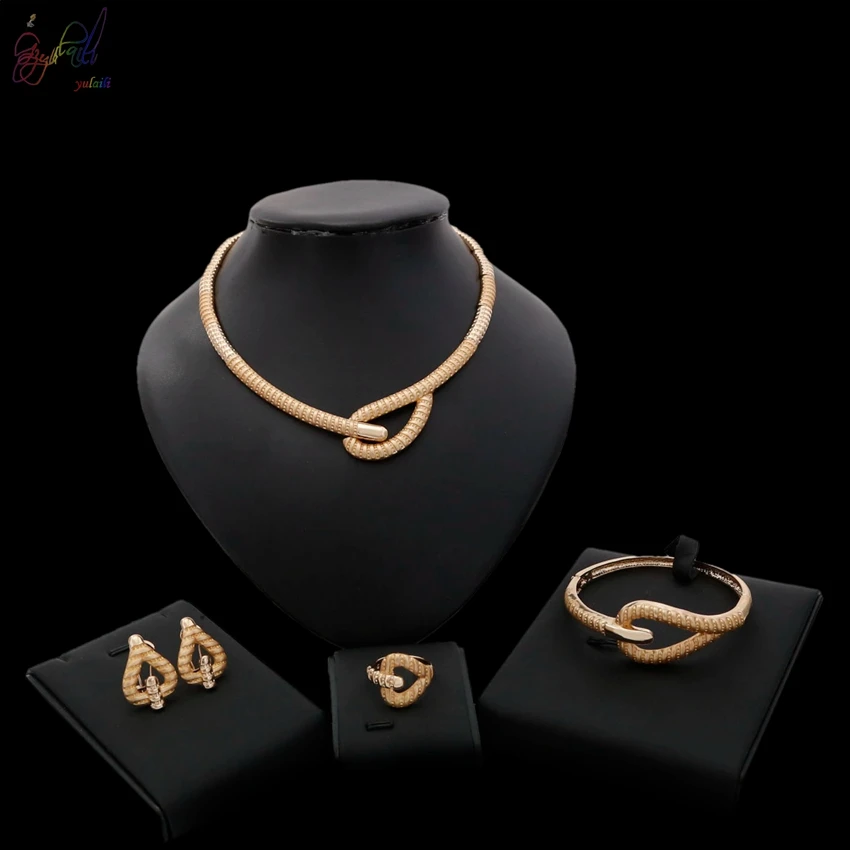 Yulaili Beautiful Alibaba Beautiful Alloy Jewelry Set For Women Party