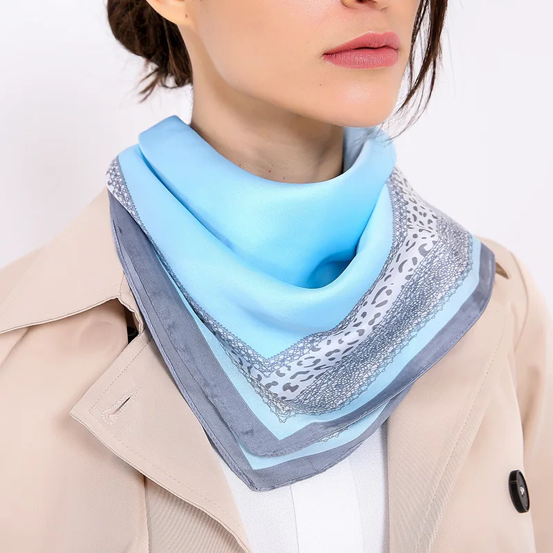 2018 New Fashion Ladies Silk Square Scarf Geometric Patterns Scarves 70*70cmin Women's Scarves