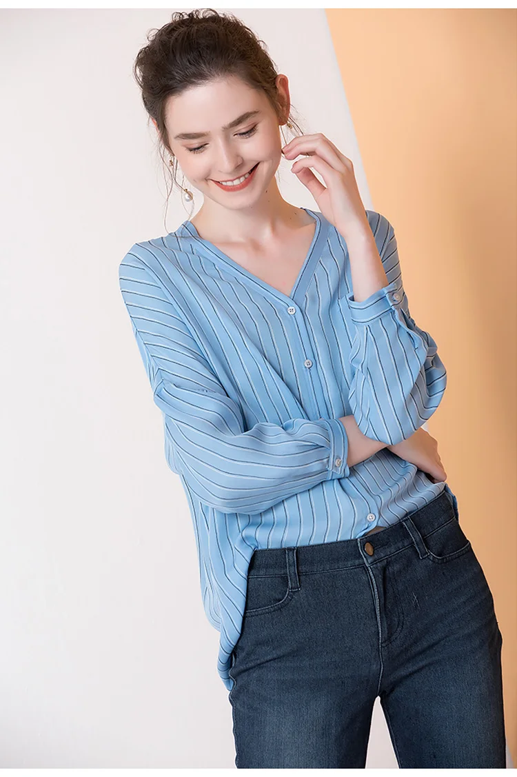 Женская шелковая блуза 100% натуральный шелк полосатая блузка рубашка V образным вырезом Кнопка офисные женские туфли 2018 осень зима новый