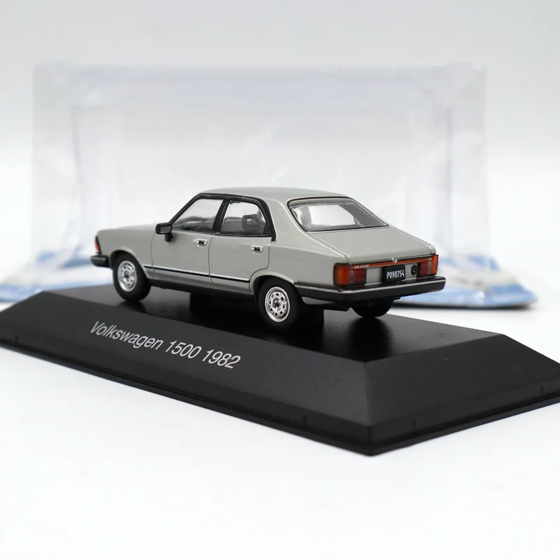 IXO алтайя 1:43 V~ W 1500 1982 литье под давлением модели игрушки автомобиль Ограниченная серия Коллекция