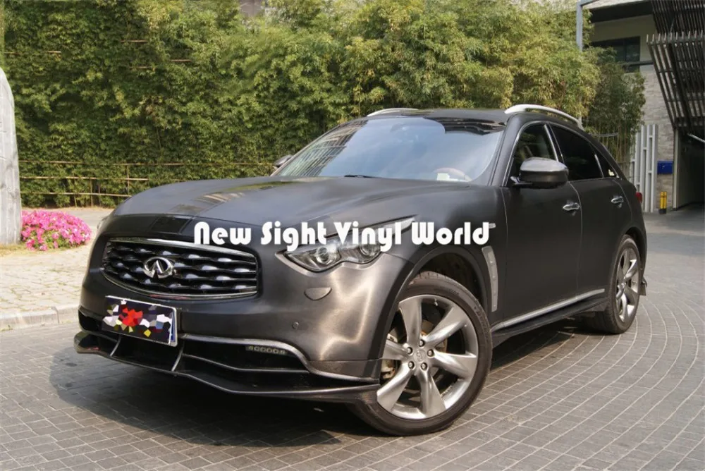 Black-Brushed-Metallic-Vinyl-Car-Wrap-06