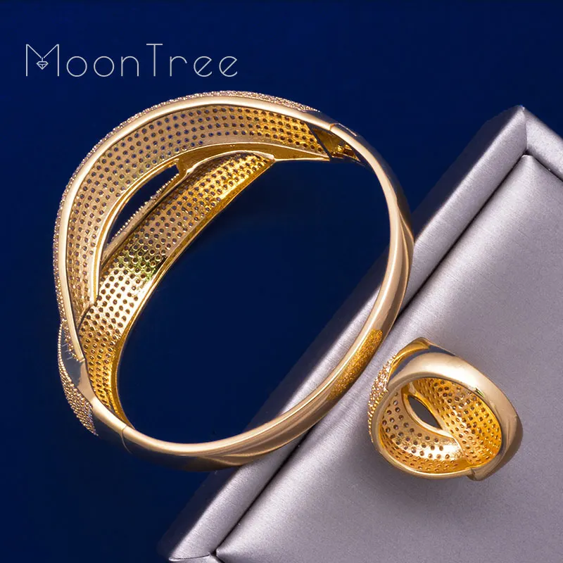 Роскошный геометрический браслет MonnTree с микроинкрустацией из фианита кольца на