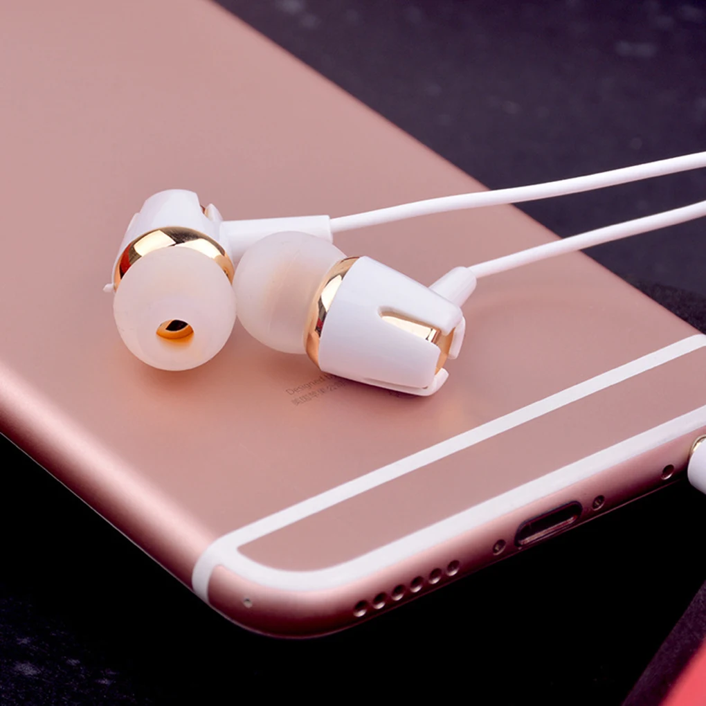

In Ear Earphone Running Sports Wired Earplug Headset with Microphone for Android for IOS