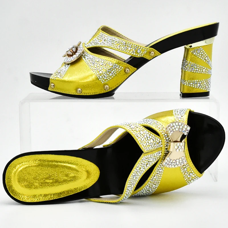 Новое поступление, желтый Дамская обувь украшена Стразы в африканском стиле, туфли для вечеринки для Для женщин в нигерийском стиле женская обувь Итальянские женские туфли
