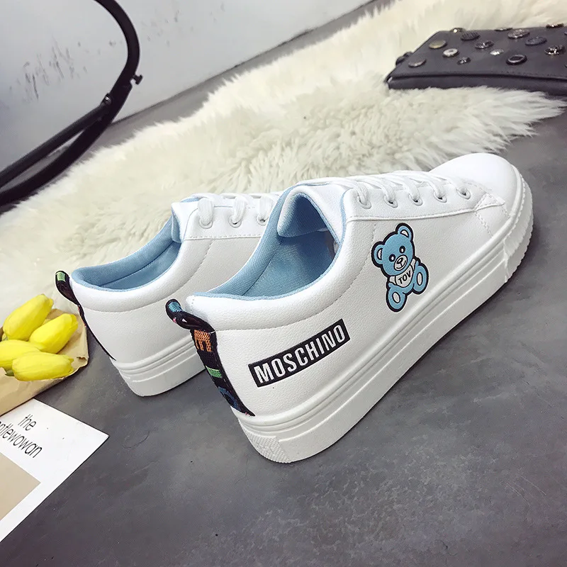 

New Type of Women's Shoes with Flat Sole and Korean Version of Leisure Sports Women's White Shoes