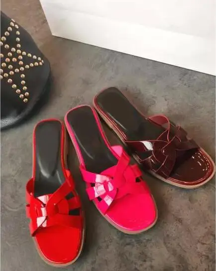 

Summer Hot Patent Leather Women Fashion Slide Sandals Open Toe Ladies Slip On Slipper 2018 Flat Sandals Cut Out Style Dress Shoe