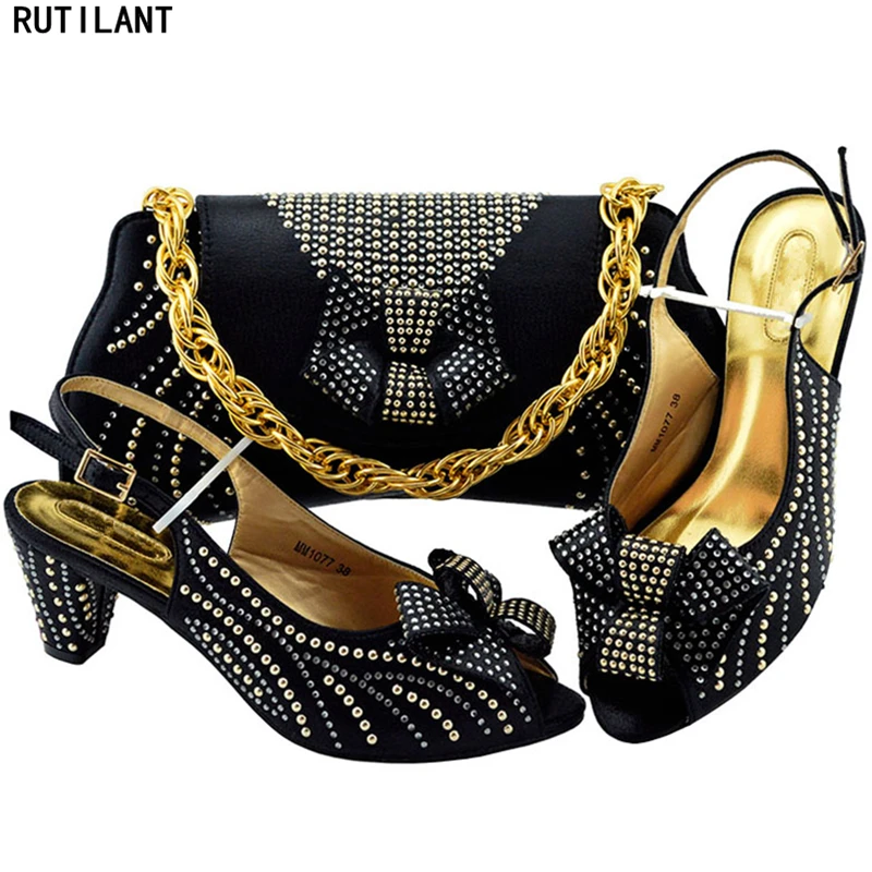 

Latest Italian Shoe with Matching Bags Set Decorated with Rhinestone Shoe and Bag To Match for Party Low Heels Women Party Pumps