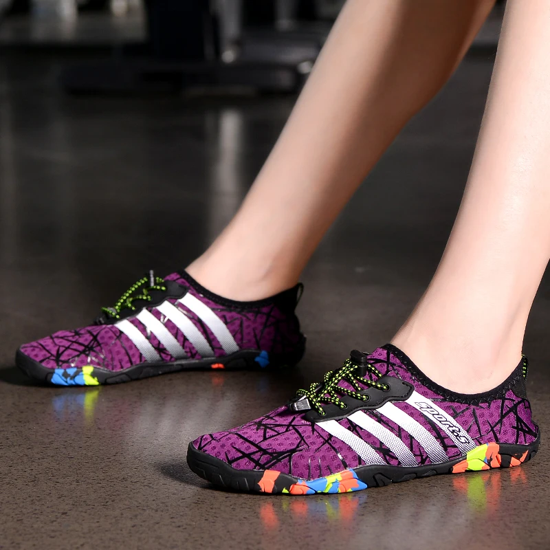 Swimming Water Shoes Women Barefoot Outdoor Beach Sandals Upstream Aqua Shoes Quick Dry River Sea Diving Swimming Sneakers Women