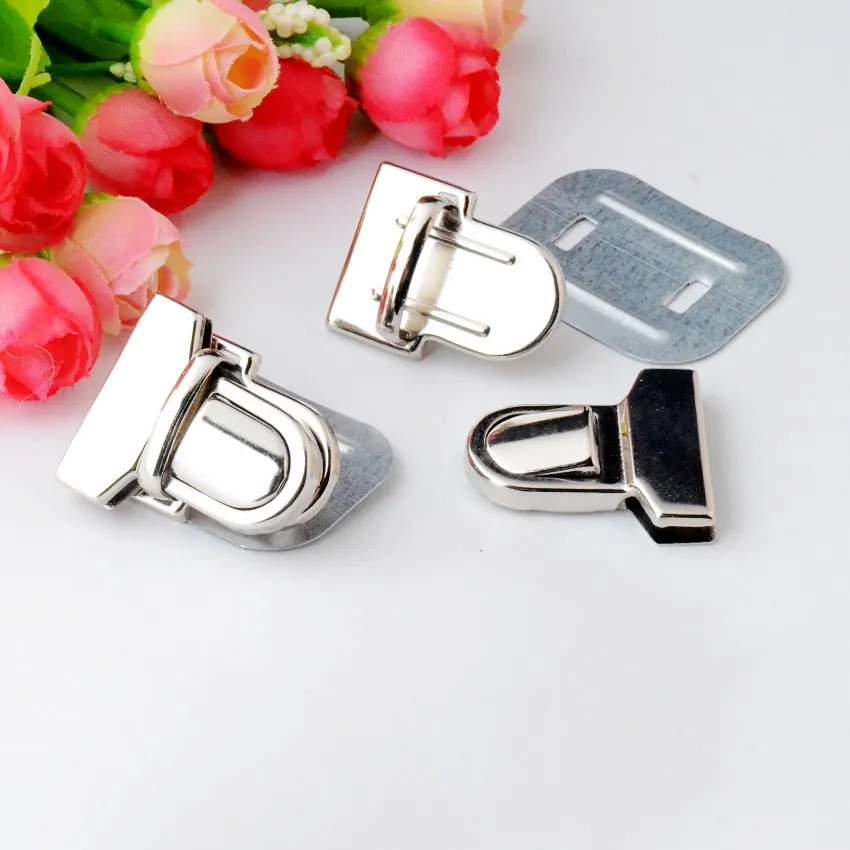 Free Shipping 2 Sets Silver Tone DIY Craft Trunk Lock Handbag Bag Accessories Purse Snap Clasps/ Closure Locks 33x29mm F0826 | Дом и сад