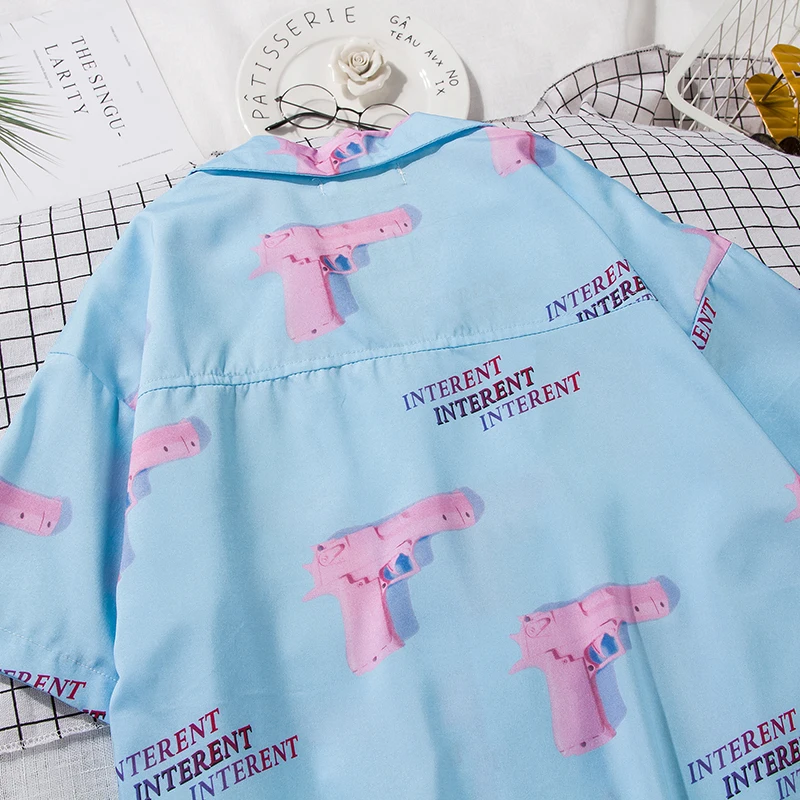 Turn-down Collar Hawaiian shirt Casual short sleeved shirt Short sleeved shirt Men's Summer Pink Gun Full Printing Casual Shirt