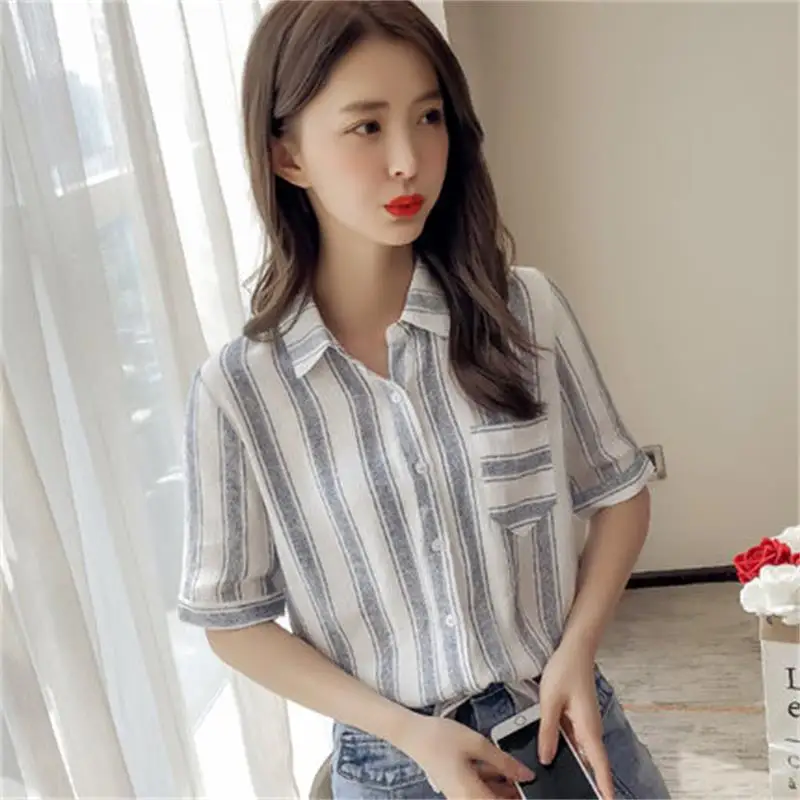 

2018 spring and summer new Korean version of the wild five points sleeve tie shirt female loose shirt