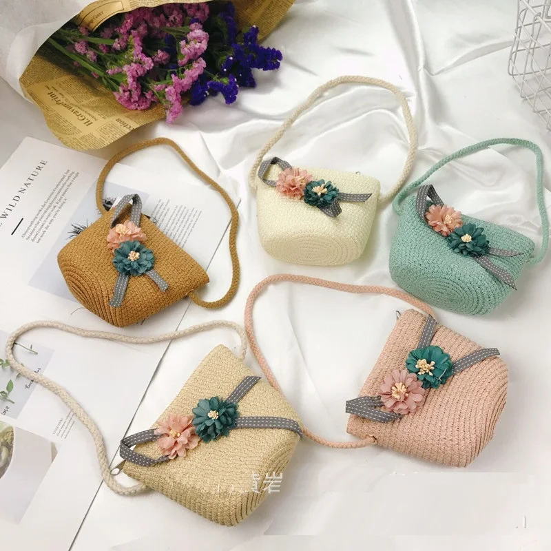 8802424370_694376639