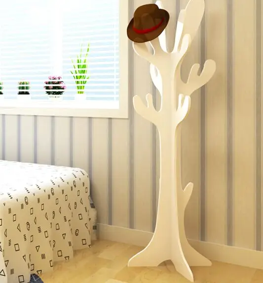 Simple and stylish tree branches Coat hangers floor coat rack tree