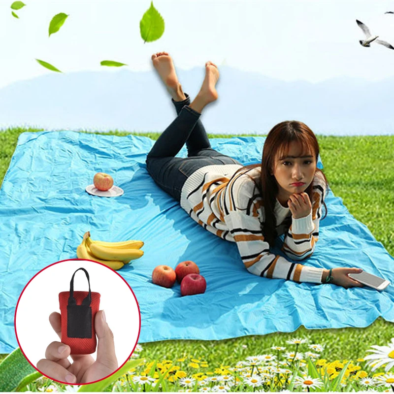 

70*110cm Portable Camping Mat Outdoor Ultra-thin Folding Pocket Waterproof Picnic Mat Nylon Sand Beach Blanket Mat
