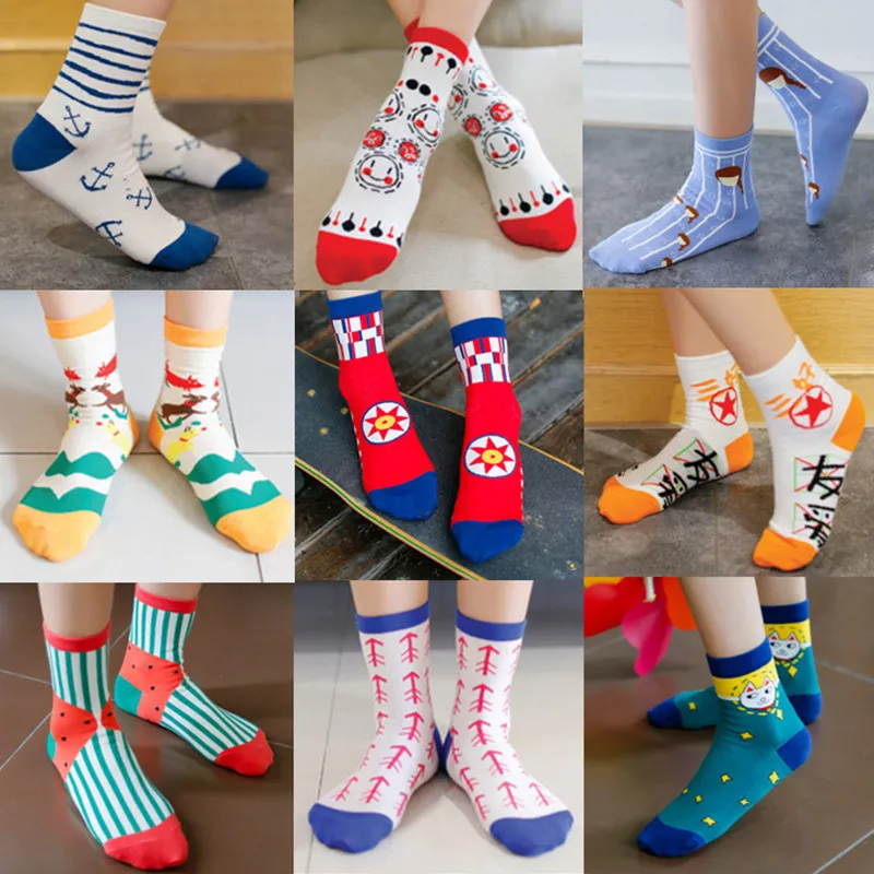 

1 pair Many styles cartoon cute lovely animal cotton short socks women girls lady female sock candy color winter Super cheap