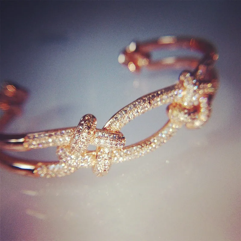 

NA Fashion Chinese Knot Cuff Bangle Women Wedding Bridal Copper Alloy AAA Zircon Lucky Open Cuff Zircon Bangle Jewelry
