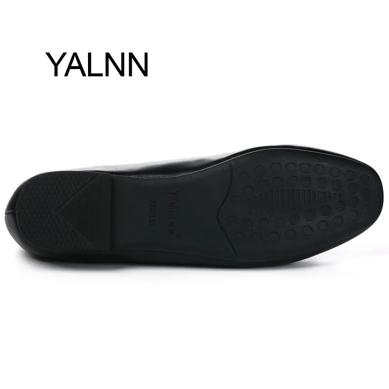 YALNN/офисная обувь на плоской подошве с квадратным носком; кожаная обувь на платформе 1 см без застежки; женская обувь черного цвета