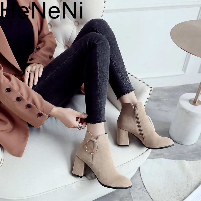 

Autumn Winter Women Boots High Quality Solid Lace-up European Ladies shoes PU Leather Fashion Boots Free Shipping