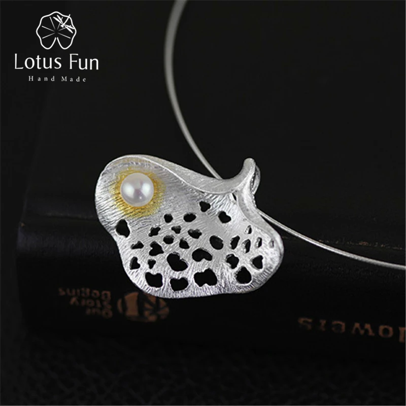 

Lotus Fun Real 925 Sterling Silver Natural Pearl Handmade Fine Jewelry Hollow Out Ginkgo Leaf Pendant without Chain for Women