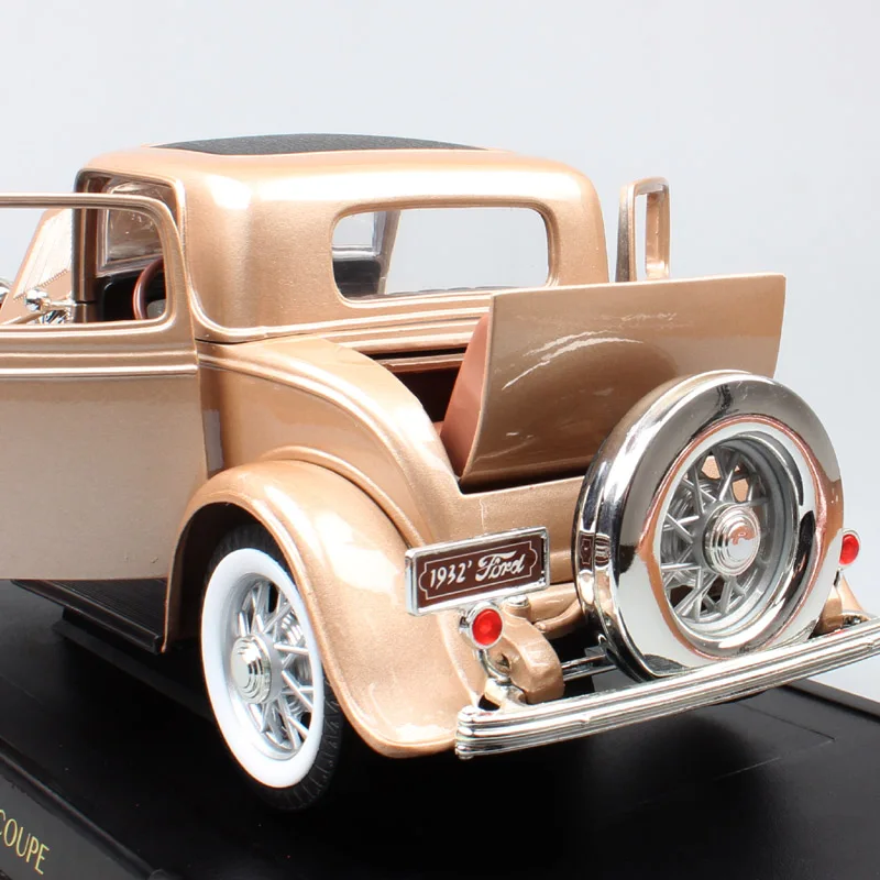 1:18 большой масштаб классический винтажный 1932 Ford 3-Window V8 DELUXE Coupe Gold Diecasts& Vehicles колеса Игрушечная модель подарки для детей