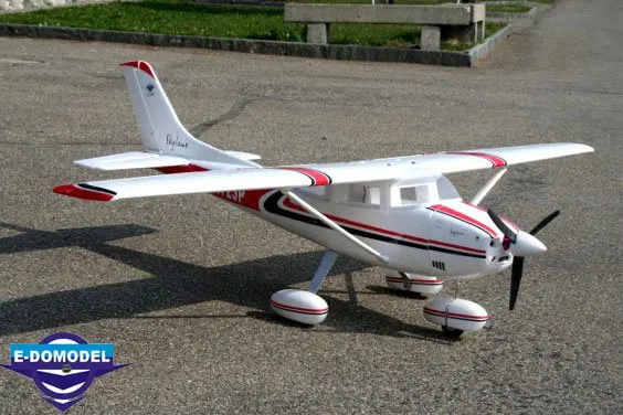 giant scale cessna 182 rc plane