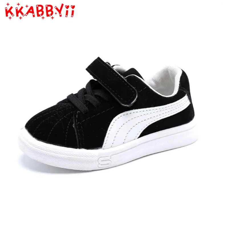 الاطفال الأطفال أحذية التزلج لينة أسفل حذاء طفل عارضة شقة أحذية رياضية أحذية حجم 21-30 الفتيات الفتيان الأحذية الرياضية