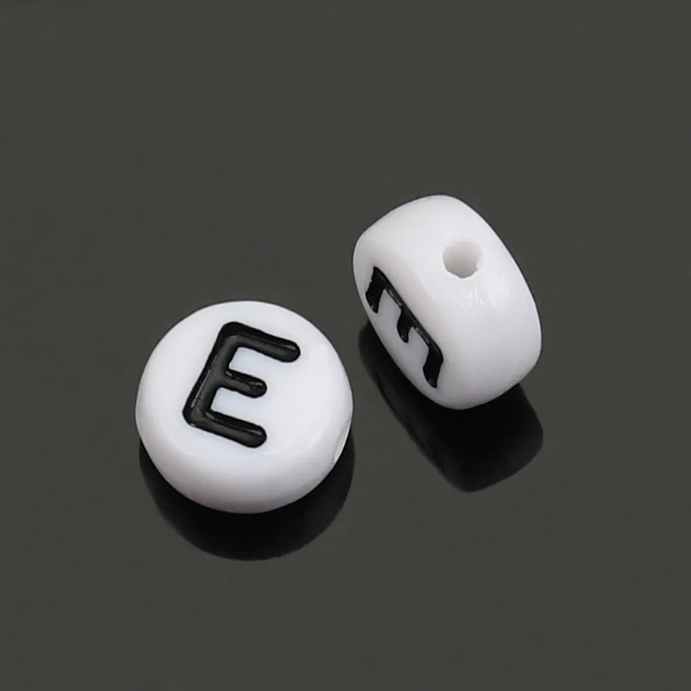 

Doreen Box hot- 500Pcs Acrylic Alphabet/Letter "E" Flat Round Spacer Beads 7mm(B08332)