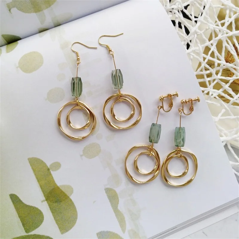 

2019 Geometric Metal Circle Irregular Long Style Pendant Earrings Ear Clips Korean Fashion Trends Vintage Women Earrings Jewelry
