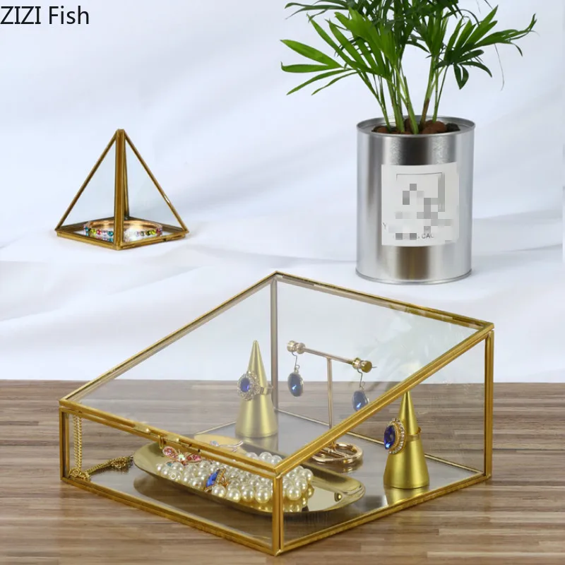 

Nordic Style Single Layer Transparent Glass Brass Edge Jewelry Storage Box Earrings / Ring / Necklace Storage Box