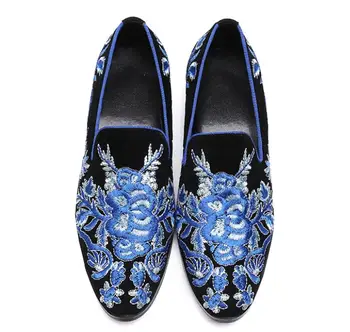 

New blue red Vintage Floral Embroidery Men Dress Shoes British Style Suede Leather Men Loafers Party Casual Shoes Slip On 38- 46
