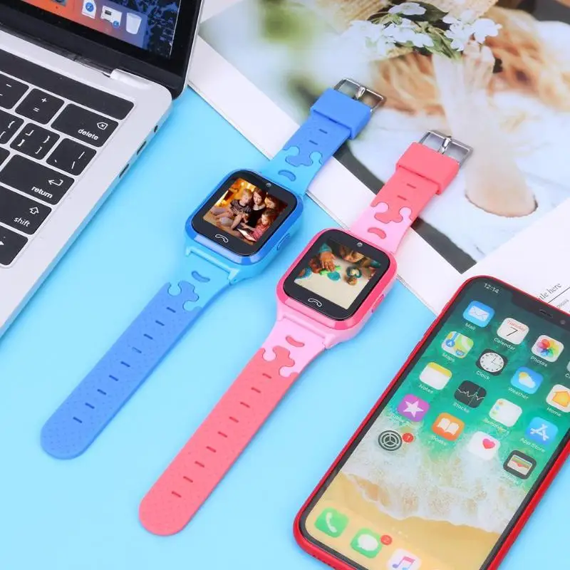 DS60 GPS LBS WIFI Track Location Positioning Children Sports Smart Watch IP67 Waterproof grade Nano Sim Card size 55*41*12mm