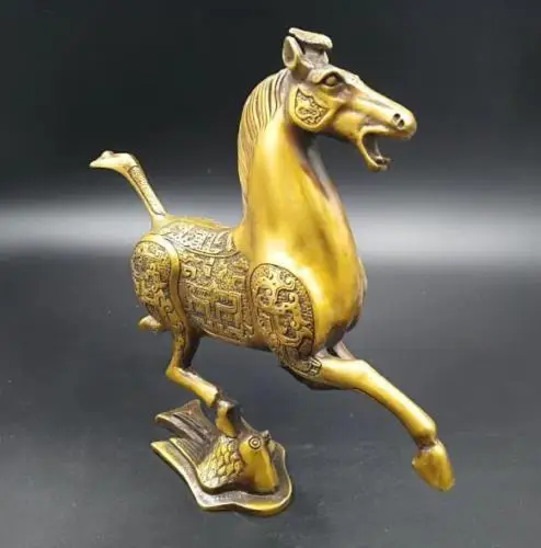 

Chinese Pure brass horse stepping on a swallow Statue