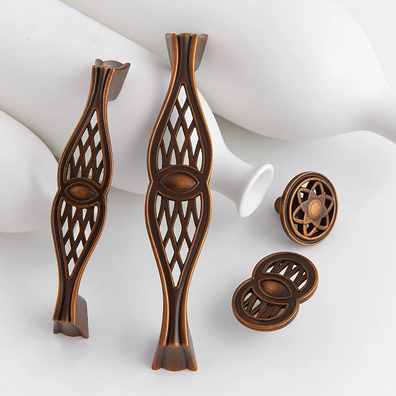 Retro Vintage 2pcs European Antique Kitchen Cabinet Door Handles