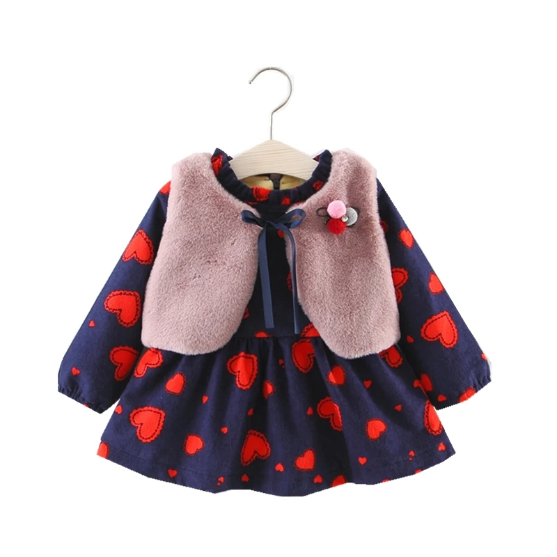 

2018 Winter Cute Princess Heart Print Fleece Baby Girl Dress With Vest Long Sleeve Warm Newborn Velvet Birthday Party Dress 0-3T