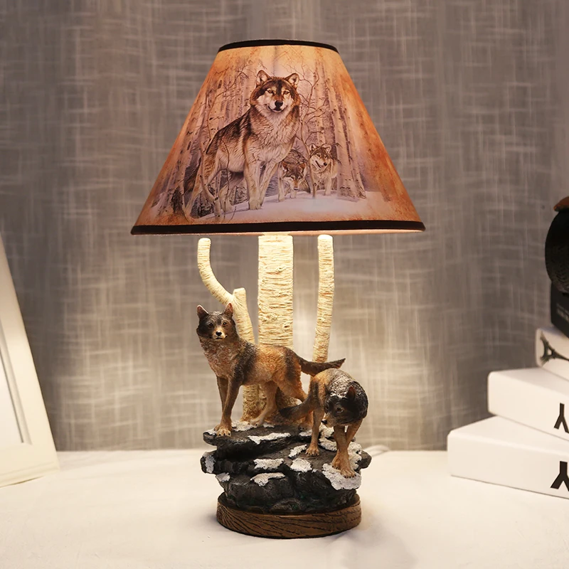 Современная настольная лампа в виде волка из смолы, креативная лампа в виде животных, светильник для спальни, прикроватная лампа, настольная лампа для чтения, светильник для гостиной, арт-деко, светодиодный светильник